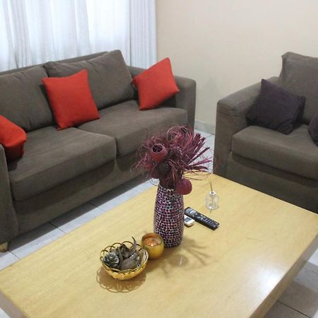 מלון לגוס Hillside Gardens Ltd מראה חיצוני תמונה