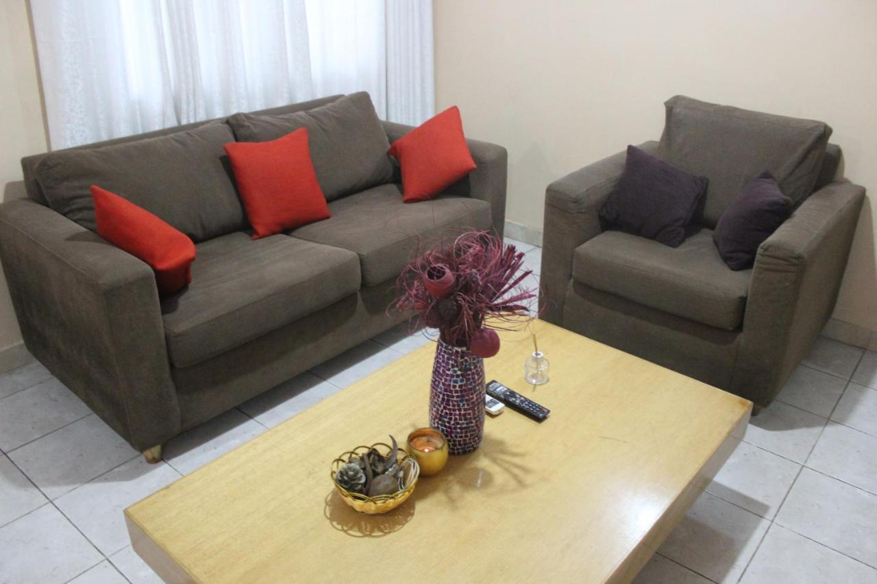 מלון לגוס Hillside Gardens Ltd מראה חיצוני תמונה